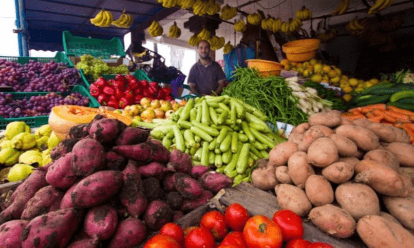 ارتفاع أسعار الخضر واللحوم يزيد من الضغط على ميزانية الأسر المغربية