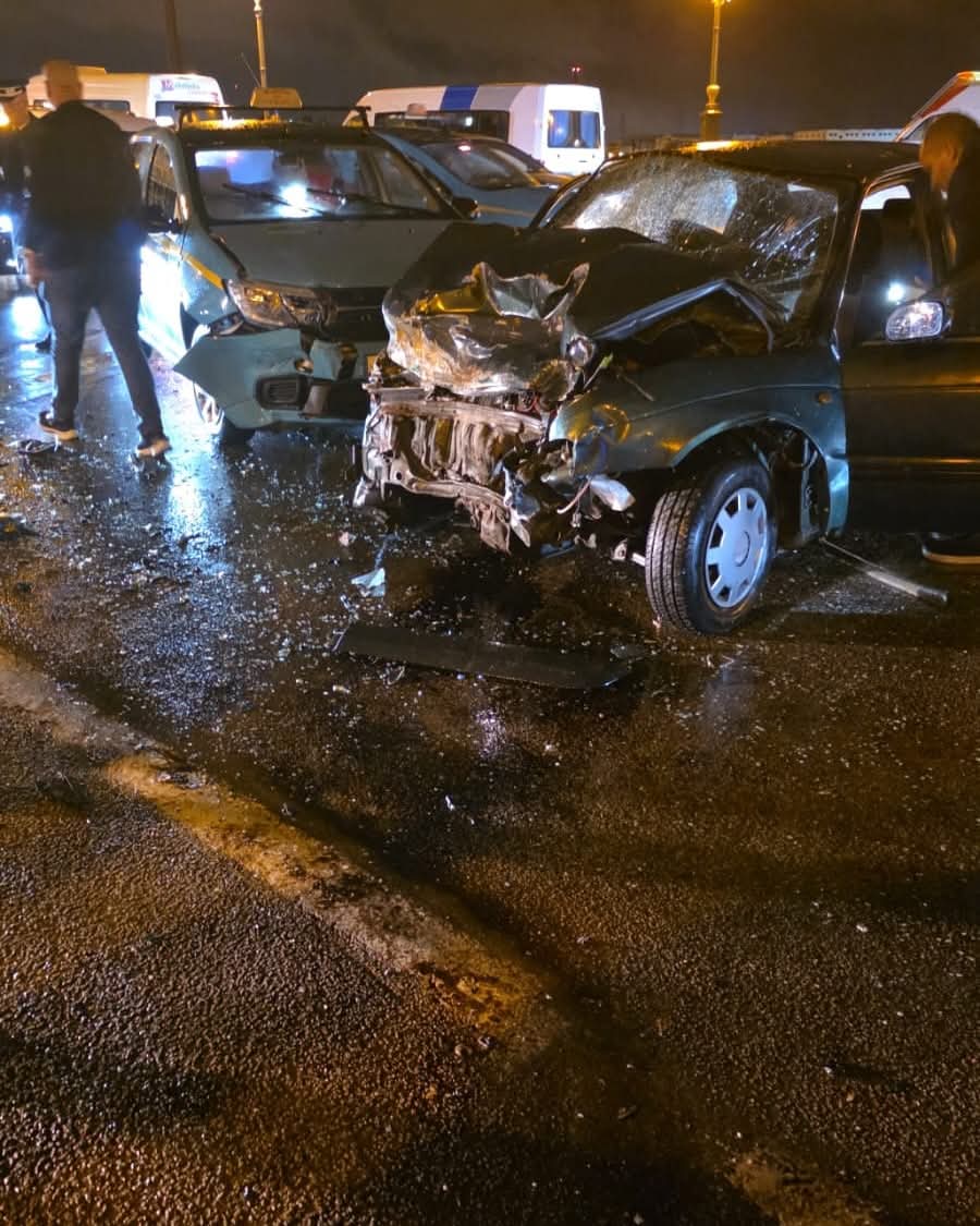 إصابات خطيرة في حادث سير بين 3 سيارات بطنجة